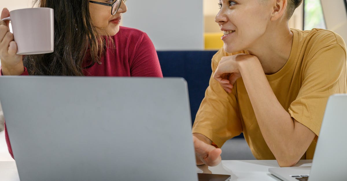 discover the causes and solutions for tech neck, a common condition resulting from prolonged device usage. learn tips to prevent discomfort and improve your posture while using smartphones and computers.