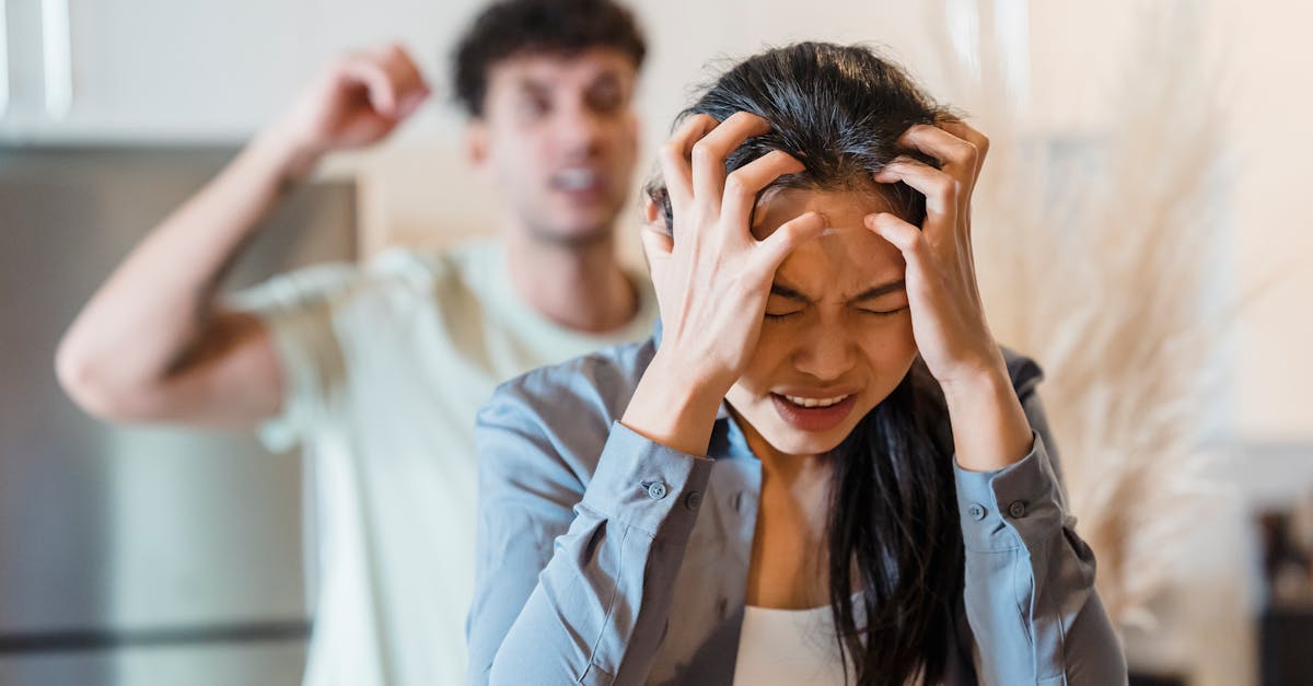 discover effective strategies to understand and manage headaches. explore common types, triggers, and treatments to alleviate pain and improve your quality of life.