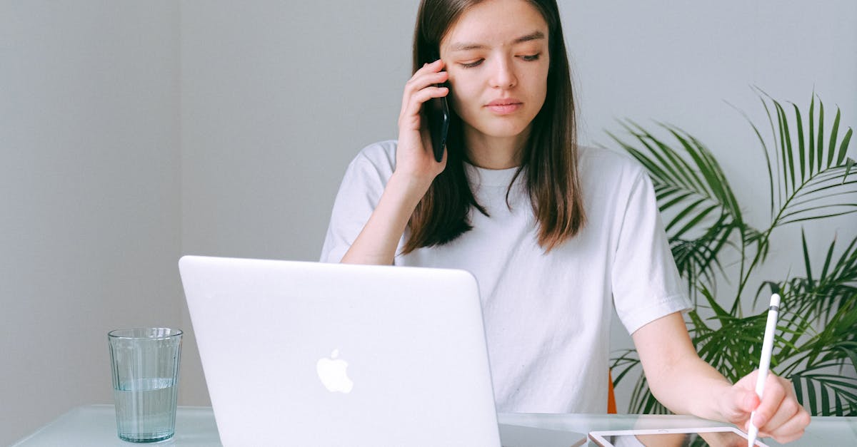 discover effective solutions for managing and preventing tech neck, a common issue caused by prolonged smartphone and computer use. learn about exercises, ergonomic tips, and lifestyle adjustments to alleviate discomfort and promote better posture.