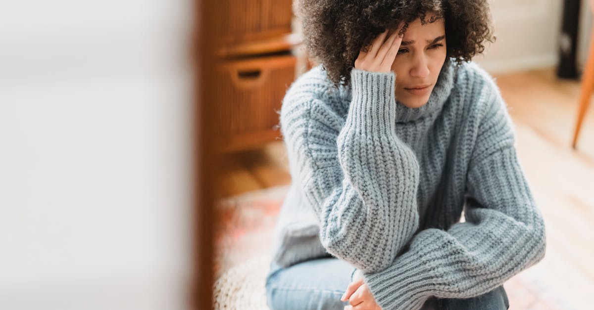 learn about vestibular migraines, their symptoms, triggers, and effective management strategies. discover how to differentiate them from other types of migraines and find relief with our comprehensive guide.