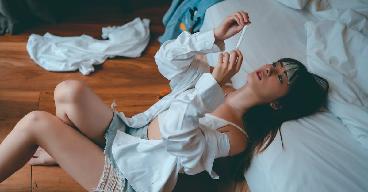 discover effective home remedies for common ailments and enhance your natural healing journey. explore simple solutions using ingredients you already have at home for better health and wellness.
