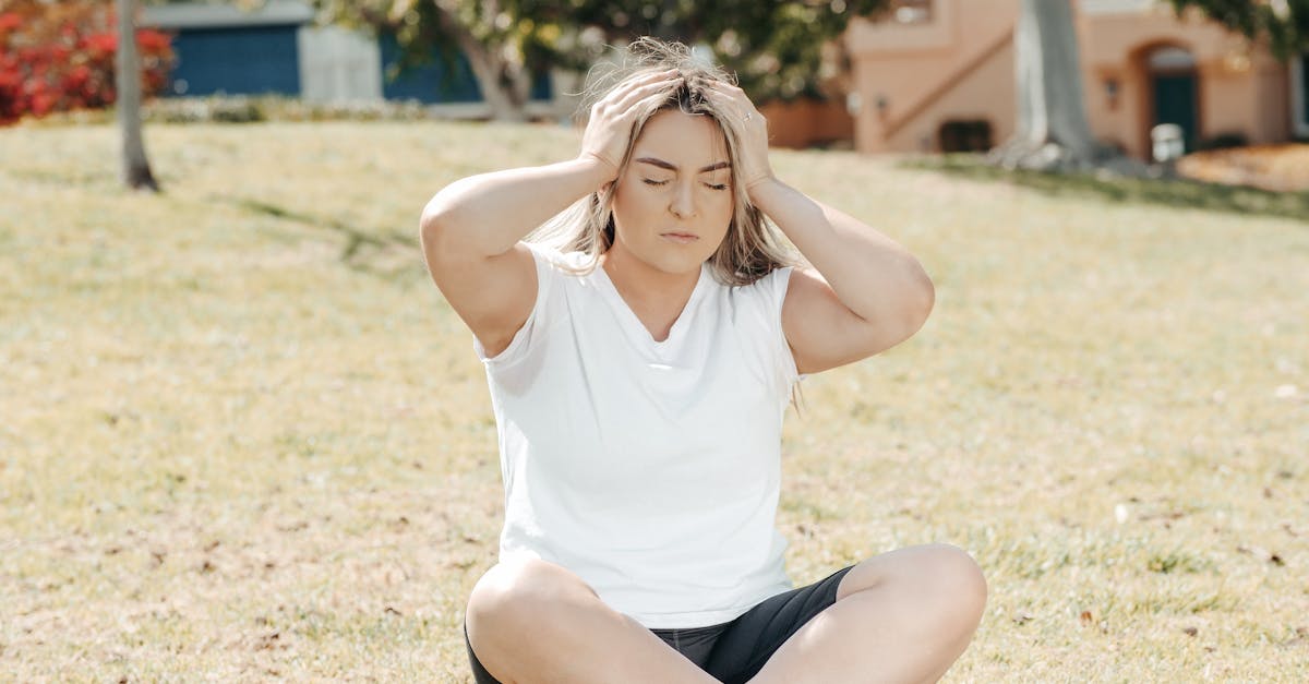 discover effective strategies for understanding and managing migraines. learn about causes, symptoms, and treatments to alleviate the pain and improve your quality of life.