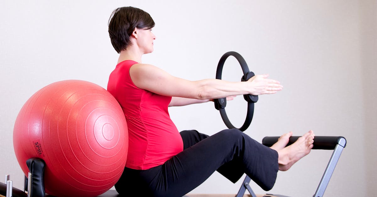 Chez Pulse Align, notre philosophie est centrée sur l'utilisation d'une stimulation douce pour favoriser la symétrie du tonus musculaire et restaurer l'équilibre naturel. En adoptant des pratiques holistiques, nous permettons à nos clients de se reconnecter à leur corps dans un environnement bienveillant. Contrairement aux thérapies traditionnelles axées sur le traitement des symptômes, Pulse Align stimule la capacité naturelle du corps à se réaligner, favorisant ainsi une meilleure posture et un sentiment d'harmonie accru.