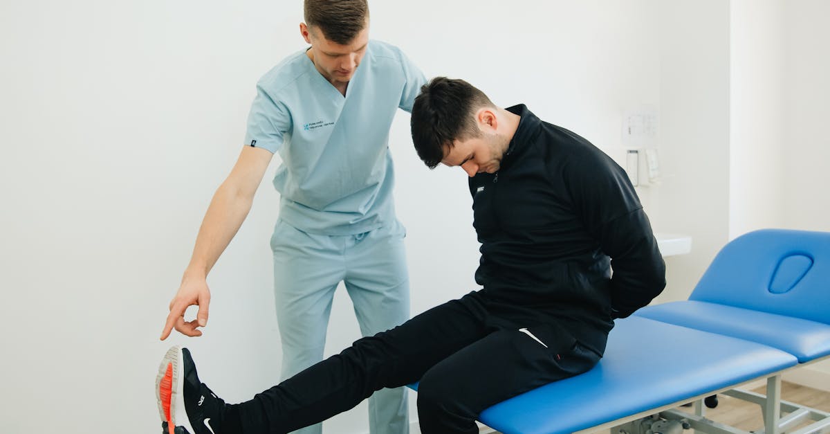 discover effective treatments and tips for managing sciatica pain. learn about the causes, symptoms, and best practices for relief in this comprehensive guide.