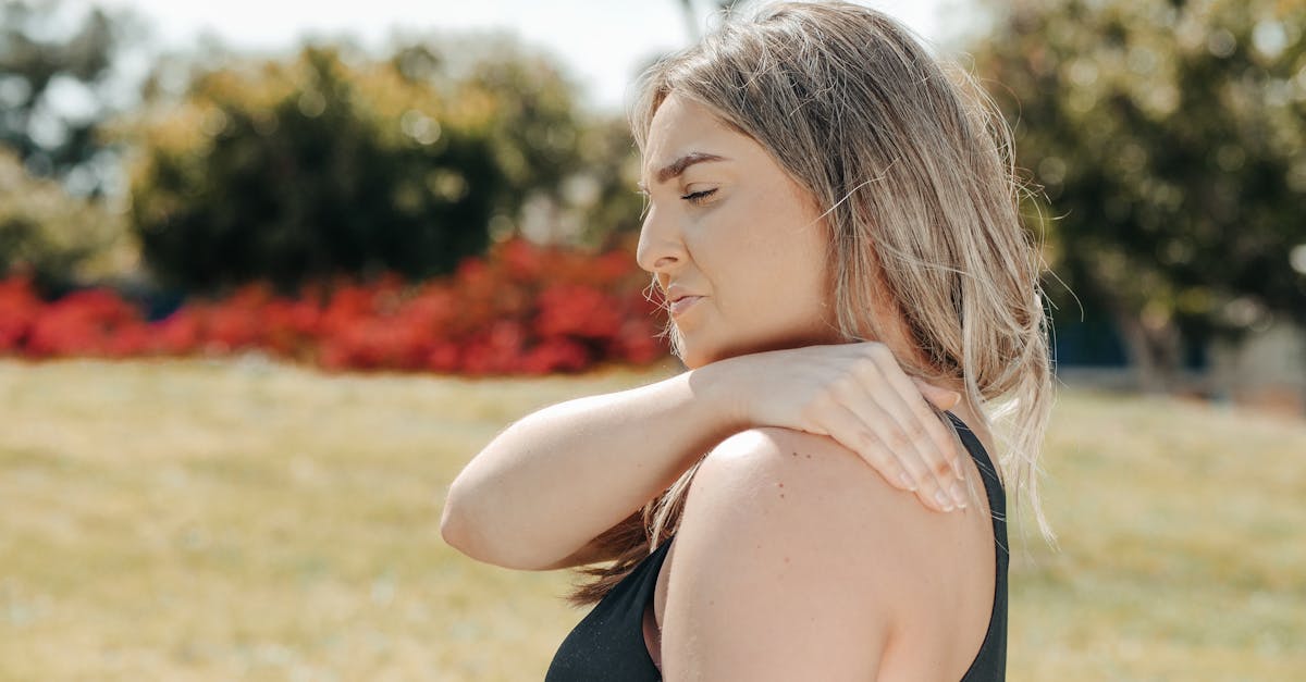 discover the causes, symptoms, and effective treatments for shoulder blade pain. learn how to alleviate discomfort and improve mobility with expert tips and advice.