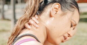 discover effective methods for shoulder pain relief with our comprehensive guide. explore natural remedies, exercises, and expert tips to alleviate discomfort and improve mobility. don't let shoulder pain hold you back—find the solutions you need for a pain-free life.