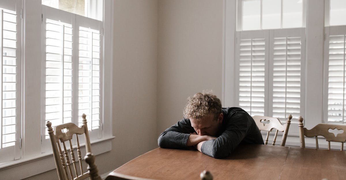 discover effective solutions and insights to understand and alleviate lumbar pain. explore causes, treatment options, and tips for managing discomfort in your lower back for a healthier, pain-free life.