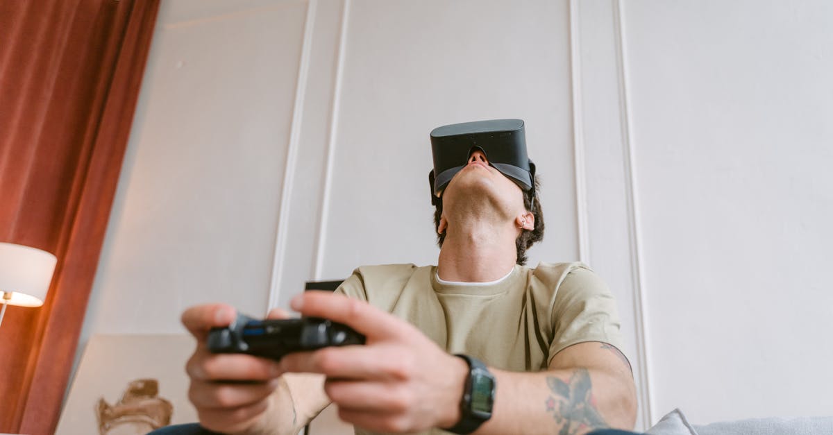 discover effective solutions for tech neck, a common condition caused by prolonged device usage. learn about exercises, ergonomic tips, and prevention strategies to alleviate discomfort and improve posture.