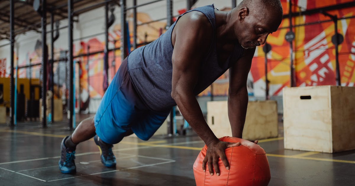 discover effective core strengthening techniques to improve your stability, balance, and overall fitness. enhance your athletic performance and reduce the risk of injury with targeted exercises suitable for all levels.