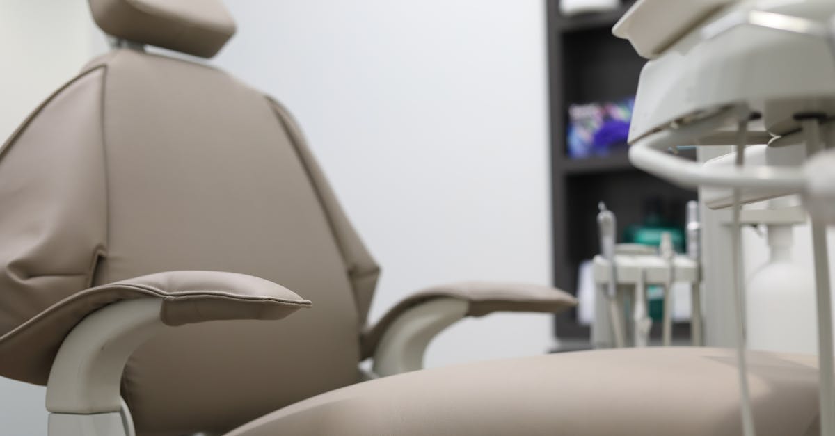 explore the principles of ergonomics, focusing on designing workspaces and products that enhance comfort, efficiency, and productivity. discover the importance of human factors in creating user-friendly environments.