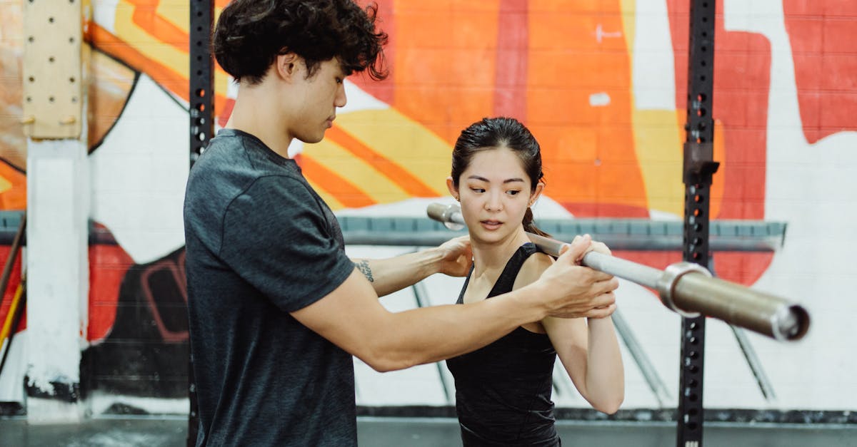 discover effective lifting techniques to enhance your strength and prevent injuries. learn proper form, safety tips, and exercises tailored for all fitness levels to optimize your lifting routine.
