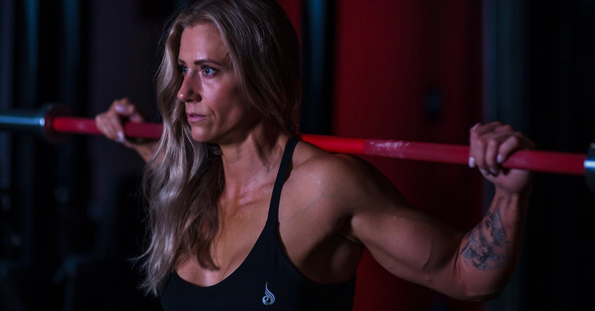 discover effective lifting techniques to enhance your strength training and prevent injuries. learn proper form, strategies, and tips for maximizing your workout performance.