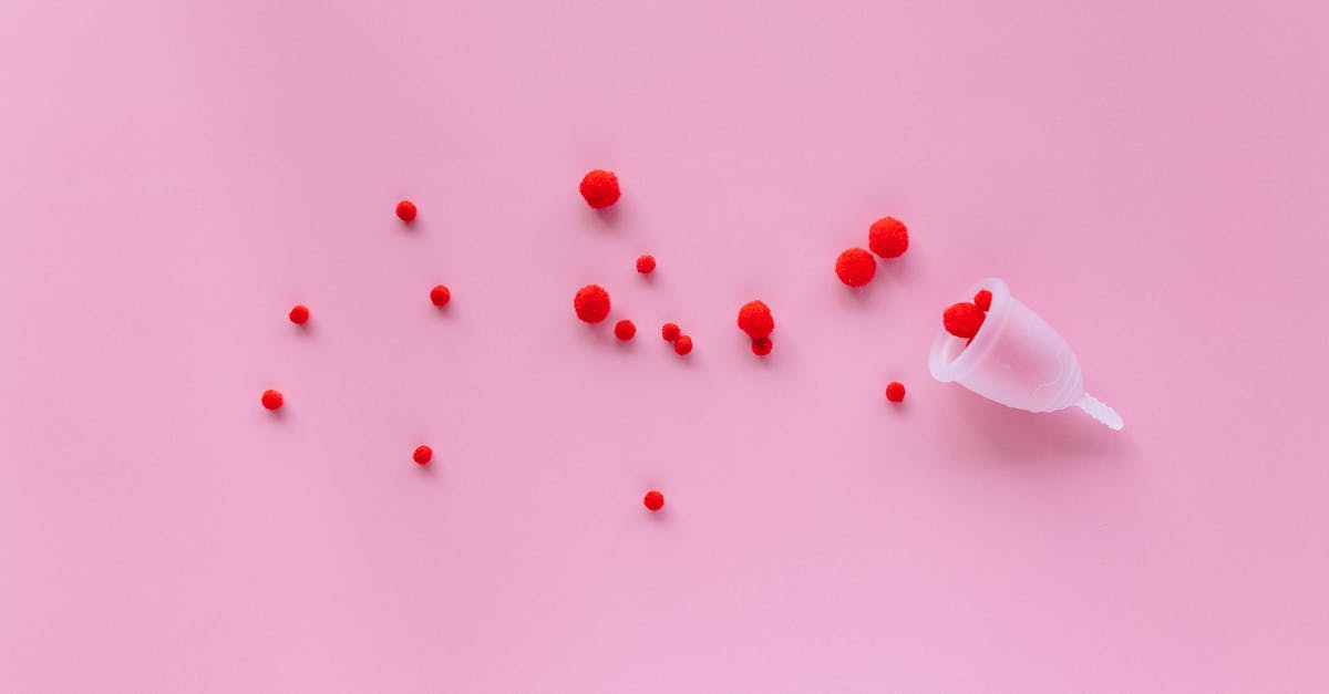 discover effective strategies and insights for managing menstrual migraines. learn about causes, treatments, and preventive measures to alleviate pain and improve your quality of life during your menstrual cycle.