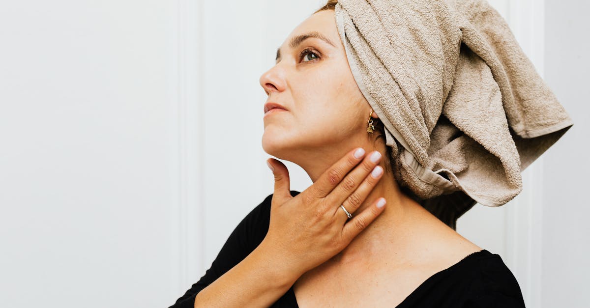 discover effective strategies to manage neck spasms, including causes, symptoms, and treatment options. find relief and improve your quality of life with expert tips on prevention and care.