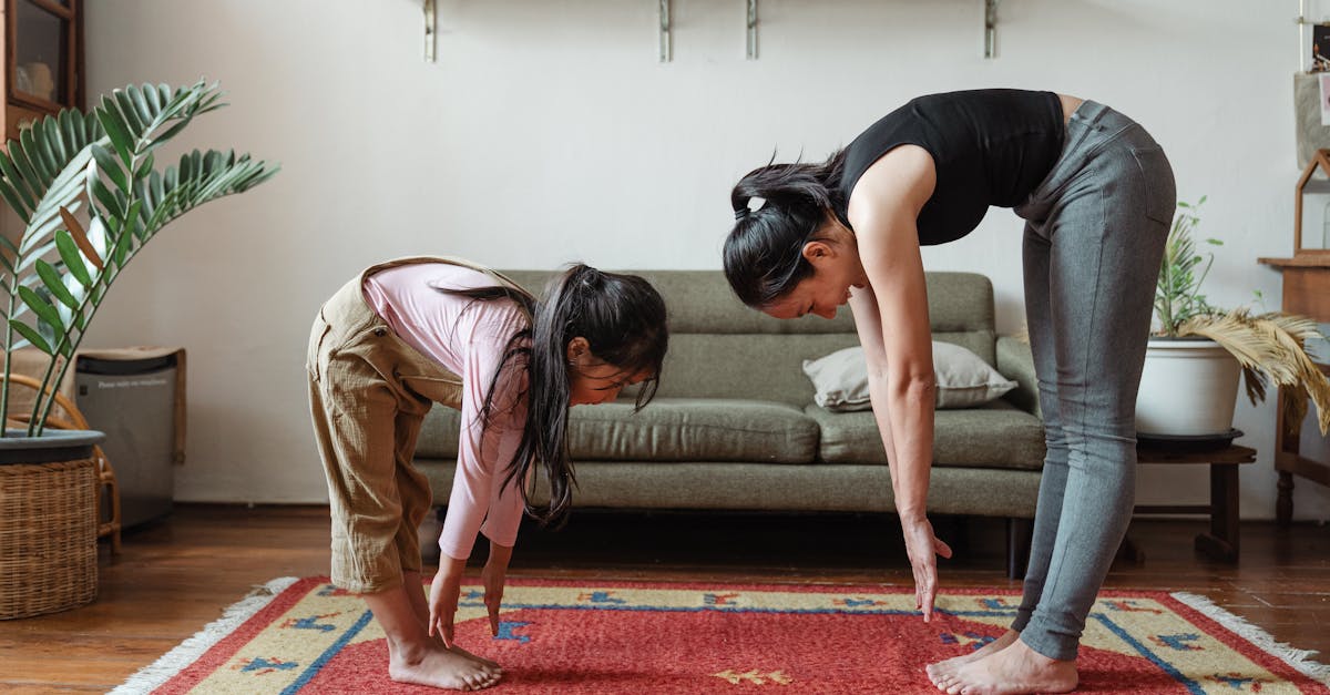 discover the importance of posture in daily life. learn how good posture can enhance your health, boost confidence, and improve overall well-being. explore tips and techniques to maintain an optimal posture at work, at home, and during physical activities.