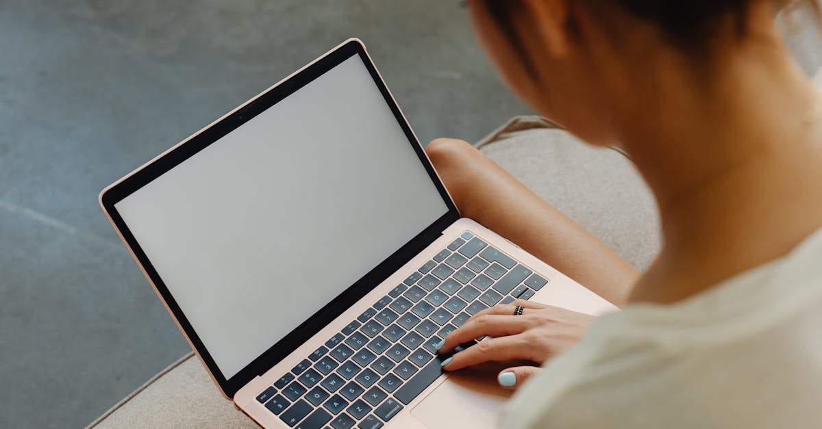 discover the causes and solutions for tech neck, a common condition resulting from prolonged smartphone and computer use. learn tips to alleviate discomfort and improve posture for a healthier lifestyle.