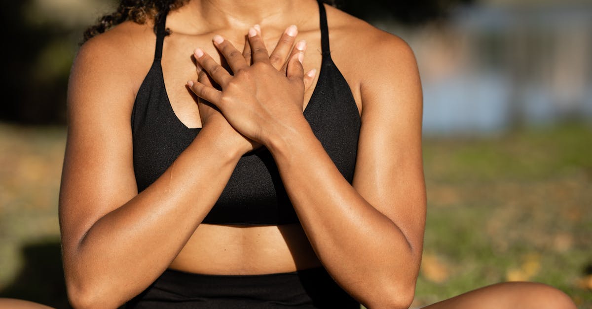 discover the importance of good posture, how to improve it, and the benefits it brings to your overall health and well-being in this comprehensive guide.