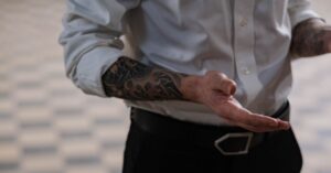 learn about rotator cuff injuries, including common causes, symptoms, diagnosis, and effective treatment options to help you recover and prevent future shoulder pain.